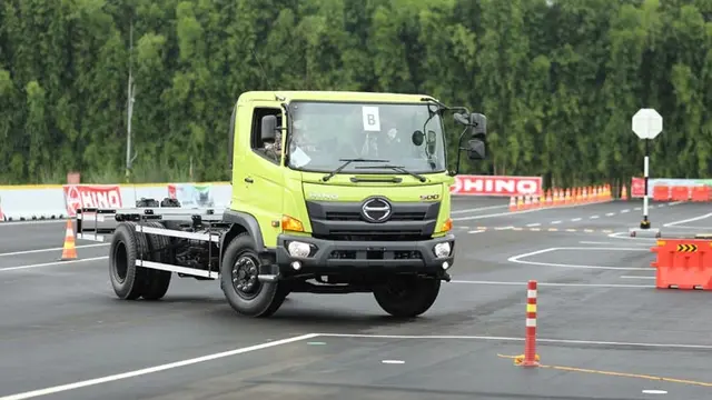 Kendaraan Niaga Hino Bersertifikat TKDN Bertambah Tiga Model